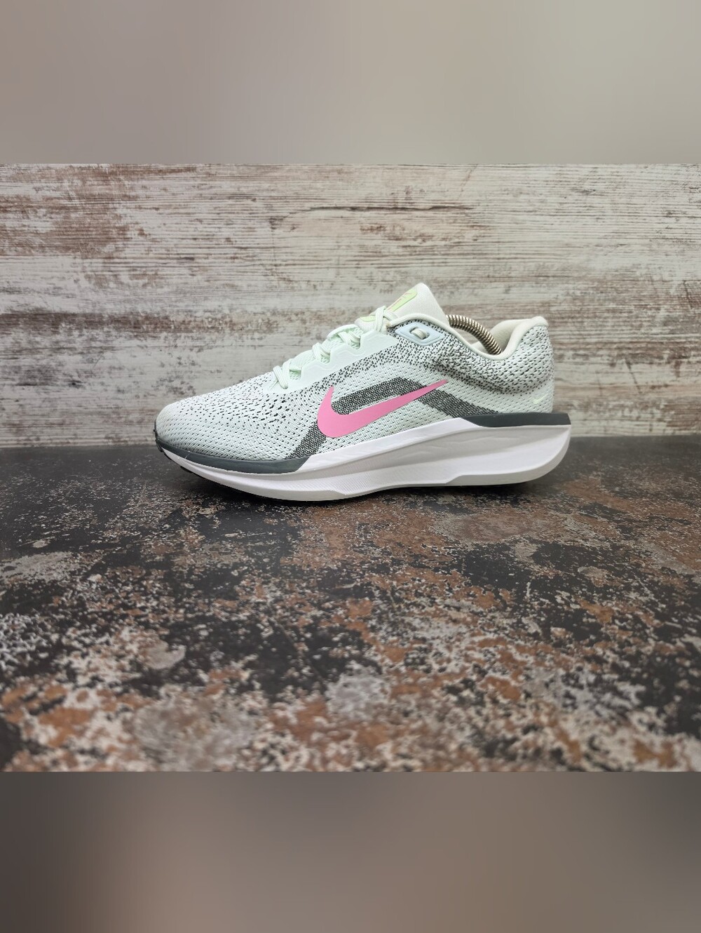 Womens Nike Winflo 11 Running Shoes Sz 10 Used VGC FJ9510 300